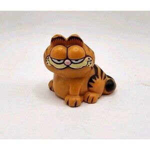Vintafe Garfield PVC 2" Figure 1978 1981 United Feature Syndicate Inc.